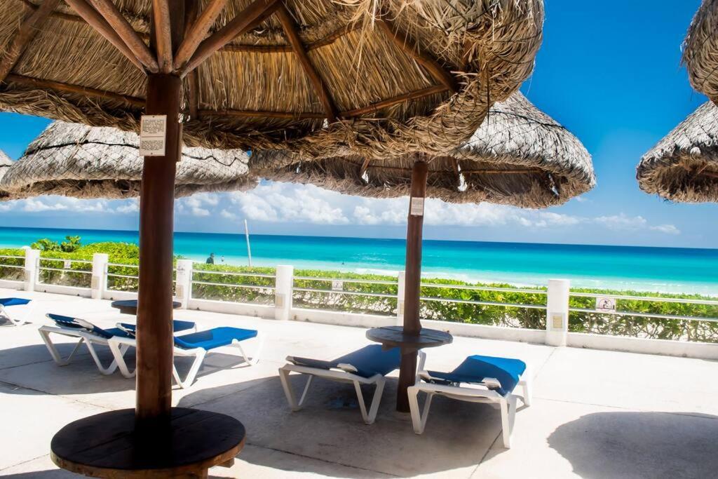 Ocean Front Villa Marlin, Best Location In Hotel Zone #109 Канкун Екстер'єр фото