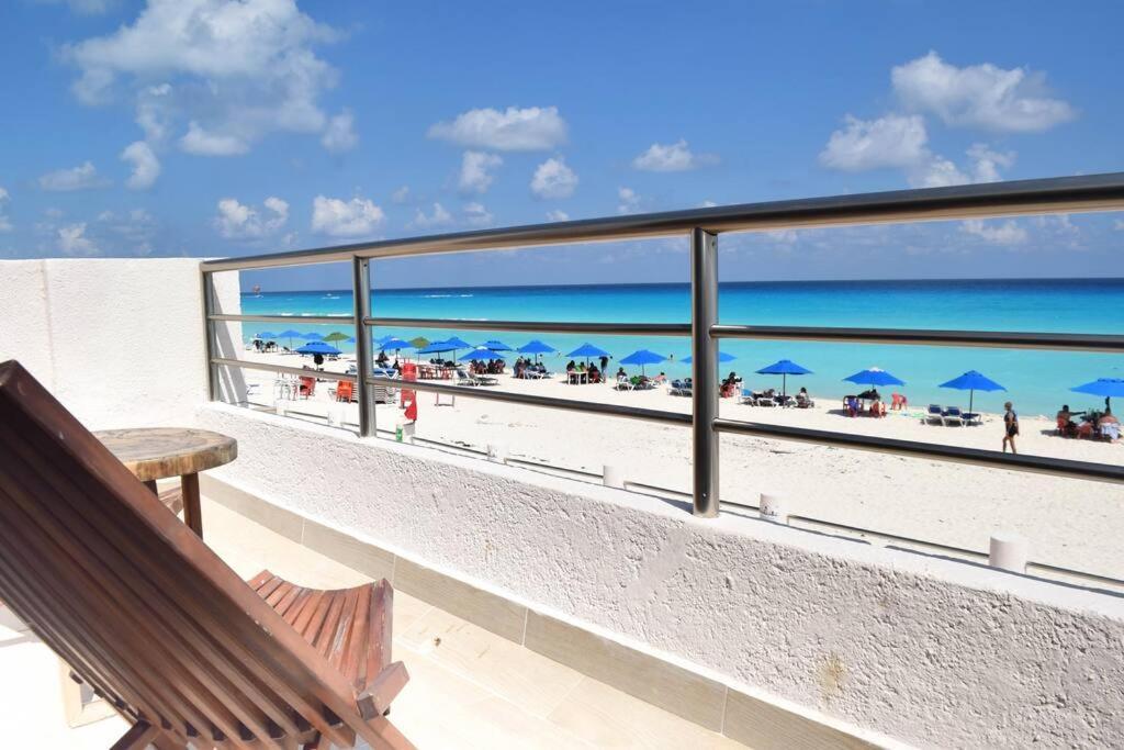 Ocean Front Villa Marlin, Best Location In Hotel Zone #109 Канкун Екстер'єр фото